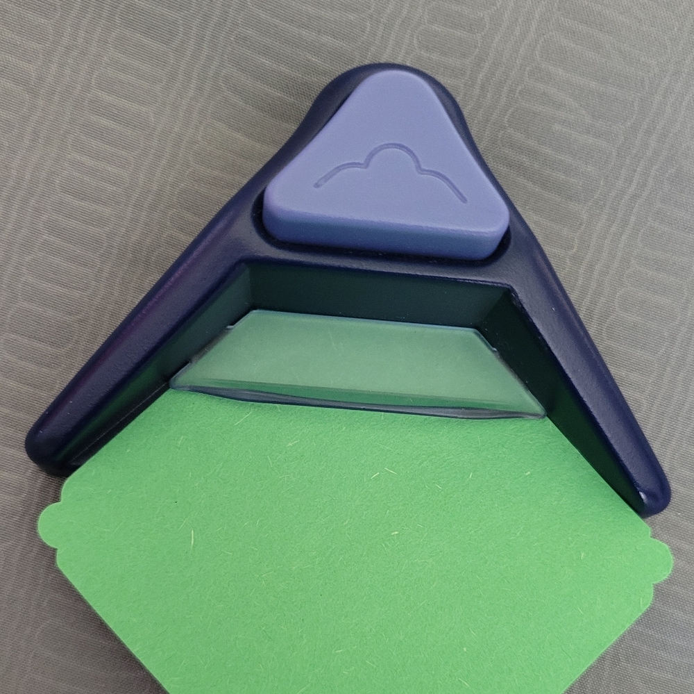 Creative Memories Punch Bundle - GUC - Picture 9 of 15
